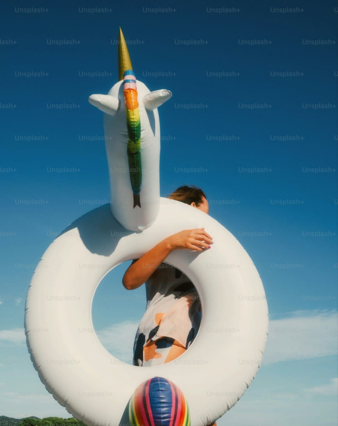山东荣成：体会水上运动 畅享夏天清凉